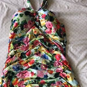 Seafolly Summer Garden halter tankini Size 8 US